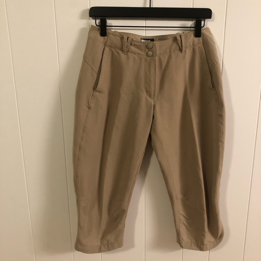 Marmot Khaki/Tan Outdoor Performance Capris Size 4